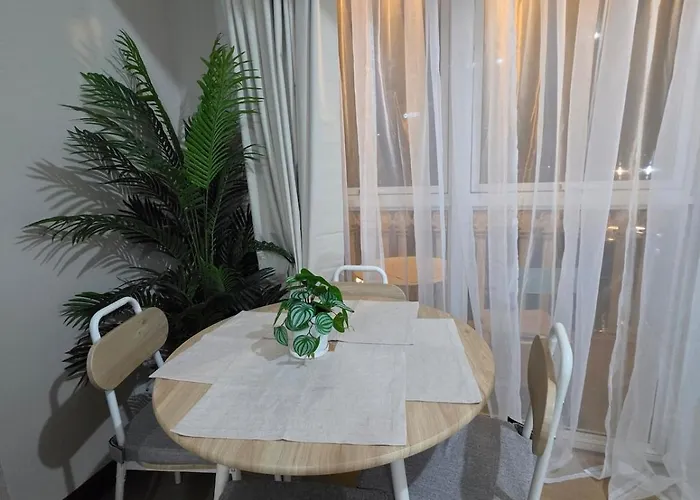 Florencia Coastal At Venice Grand Canal Mall Apartment Manila